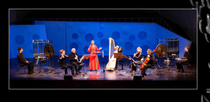 Freies Ensemble Dresden - in Besetzung fr Luciano Berio "Folk Songs"